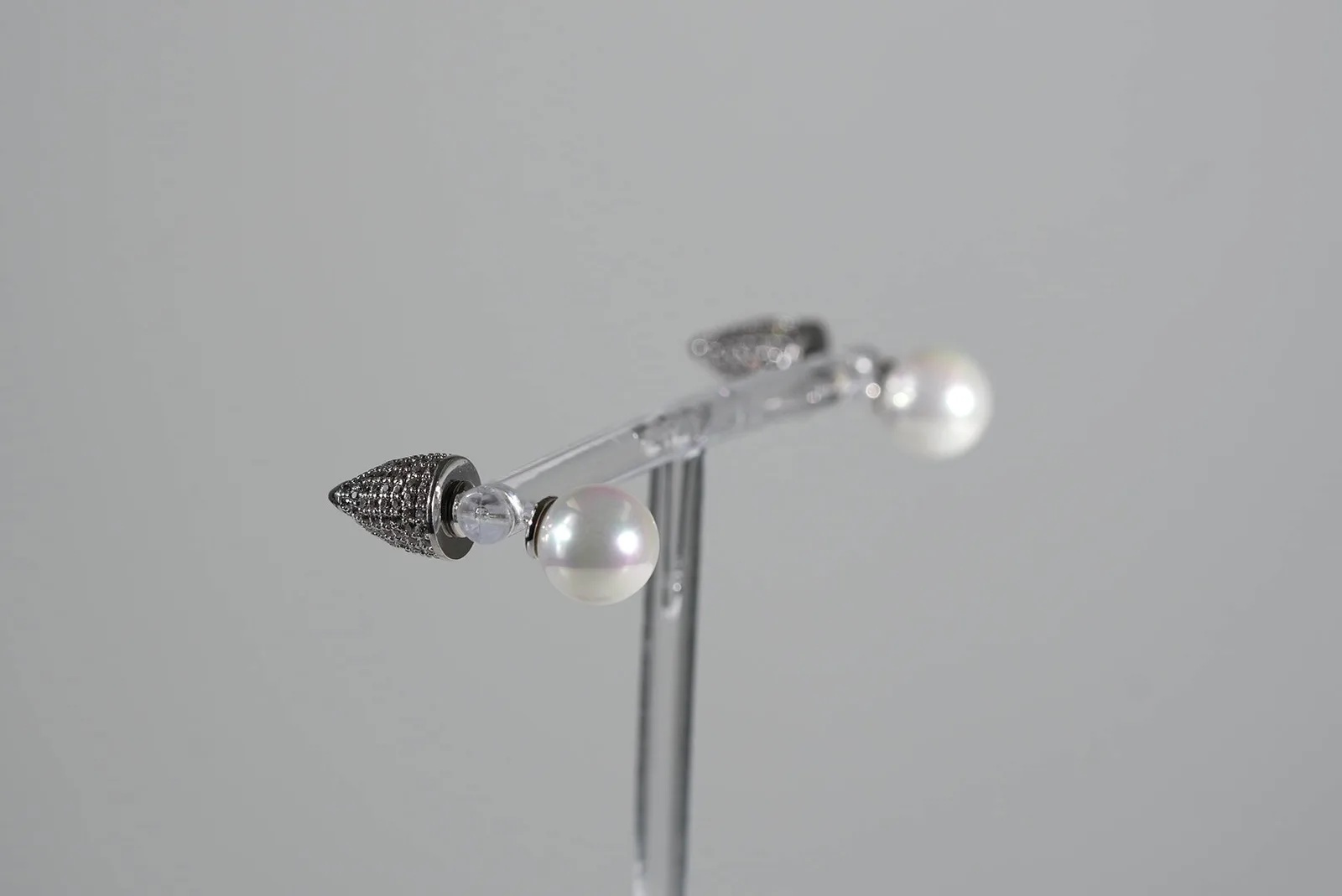 OlesJa „Pearl Pyramid“